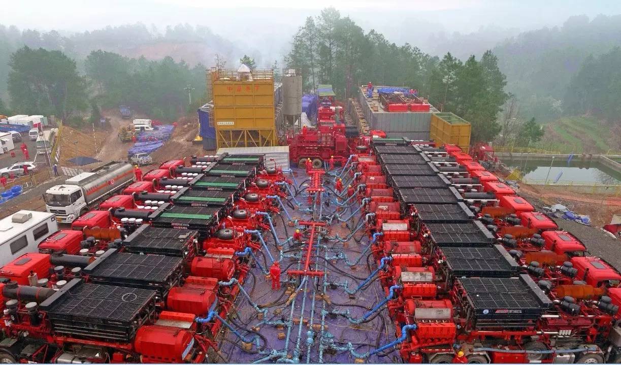 油氣裝備 敢為天下紅——中國(guó)石化機(jī)械的光榮與征程